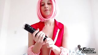 Sakura explains how to masturbate like a pro in this exclusive video, showcasing her iconic Naruto character persona. Known for her fierce determination and petite frame, Sakura Haruno brings her unique energy to these steamy instructions, making it a mus