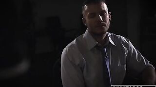 Shady reporter fucked Evelyn Claire in the office for revenge