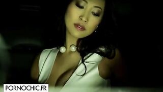 Sharon Lee gets her asshole gapped by horny stud