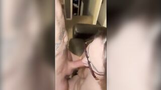 The wife fucked with a tattooed man while her husband was at work