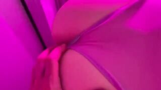 Passion and public sex in the toilet of a night club