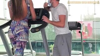 Colombian girl with bubble butt gets fucked at the gym