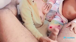 A trio experience with a 6-month pregnant woman who loves to eat cock