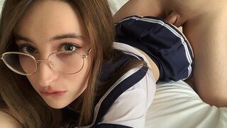 Stepsister BellaMurr fucked hard after college and shoots a home video