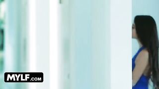 The hot MILF India Summer got so horny while giving advice to a younger woman