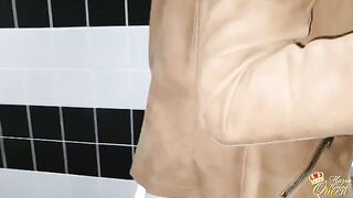 A fast and risky fuck in the public toilet with a hot brunette