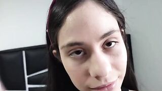 The perverted stepdaughter seduced her stepfather to fuck