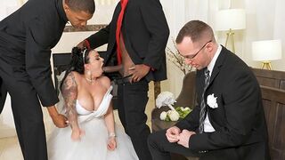The wedding of Payton Preslee was attended by an unexpected guest