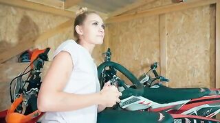 Hot babe got fucked after repairing my motorcycle