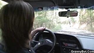 An old lady was picked up and fucked hard after giving a blowjob