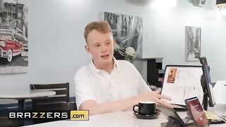A bored waitress tried to earn extra tips by showing her ass