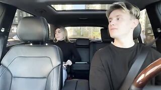 A guy paid for the taxi with his dick