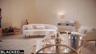 Petite hottie Xxlayna gets her beaver pounded by BBC