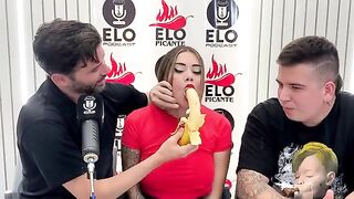 Sara Blonde got fucked after a failed interview for Elo Podcast
