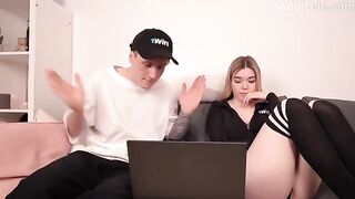 The cute girl won a blowjob after the dispute