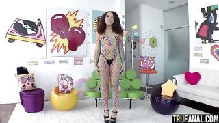 Cock craving amateur Willow Ryder gets her tight ass gapped in anal gonzo style