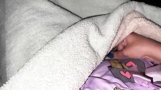 I can't hold back the orgasm urge, come and fuck me now