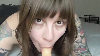 Oh My God! A girl from Wisconsin is asking to be filled with cum