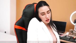 Mommy’s boy gets mommy pregnant after getting caught masturbating