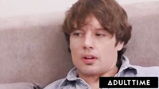 Best Man’s Bachelor Party Accidentally Turns into a Huge Bukkake