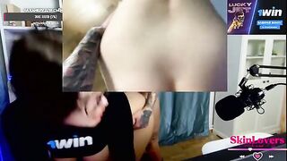 During the stream, a girl showed her holes for subscribers who donated