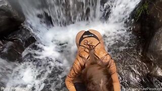 Amateur girl fucked in front of the waterfall on a porn site