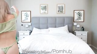 Blonde gets fucked on St. Patrick's Day in passionate HD