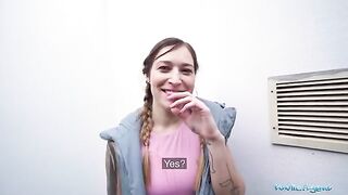The agent met a girl on the street and offered her a modelling job, then fucked her in the hotel room