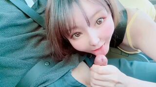 A juicy girl gets her pussy wet in the car and makes cum squirt
