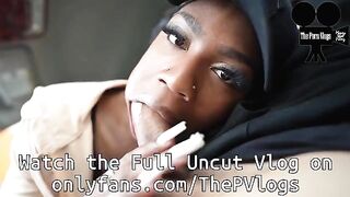 The hottest ebony chick I’ve ever seen, incredible car action!
