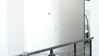 Skinny blonde Blake Blossom gets fucked and facialized in HD quality