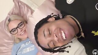 The fat ass of the PAWG gets slapped by her roommate Lil D