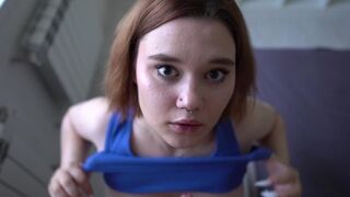 Babe Kate Koss loves to suck dicks with her messy mouth