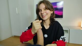 Amateur slut gets messy with hot cum on her face