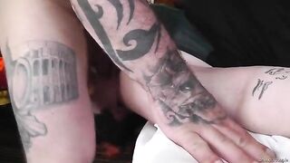 First MFM threesome for HotmessJessxxx with Mr.BWC, exploring new experiences and more!