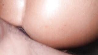 The queen of anal squirt is back and gapping again