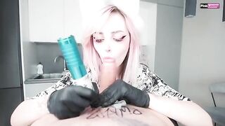 Girl gets a tattoo at home and later has sex with the artist