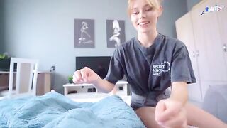 My cock was so big that the stepister couldn´t resist and fucked