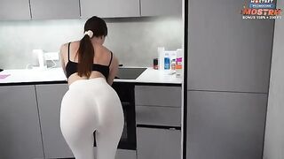 A cleaning lady polished the cock of a dirty fucker