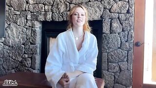 Redhead bridesmaid got locked out of the room before wedding
