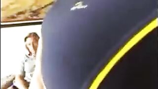 A pick-up guy fucked a young girl on the street