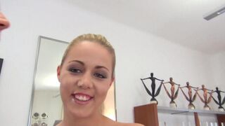 The whore agreed to suck the guy's cock for a new dress in cash