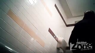 Camera in the toilet - don't peek! Piss in the mall