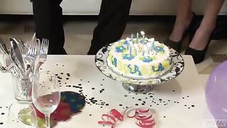 The husband fucked his wife in the bathroom, a steamy scene