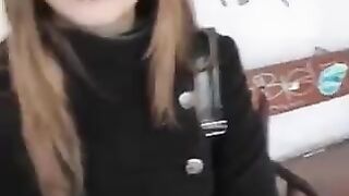 The girl is not embarrassed to make a blowjob right in public places