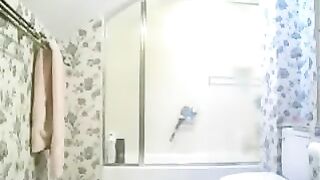 I peed in the toilet and got caught on camera