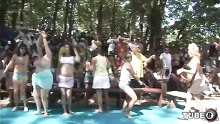 A young girl is fucking with a guy in the forest