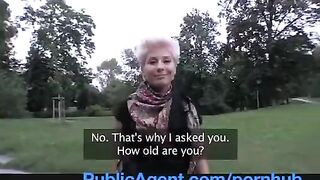 For money, a lesbian agreed to have sex with a man