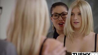 Blondie in stockings has sex in her tight ass hole