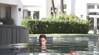 A hot chick is fucking with a guy in the swimming pool